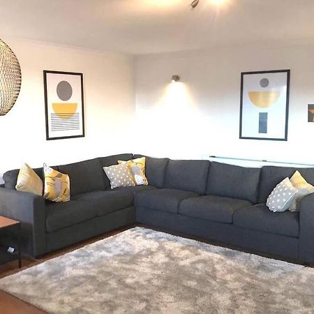 Апартаменты Waterfront Living In Leith With Free Parking! Эдинбург Экстерьер фото