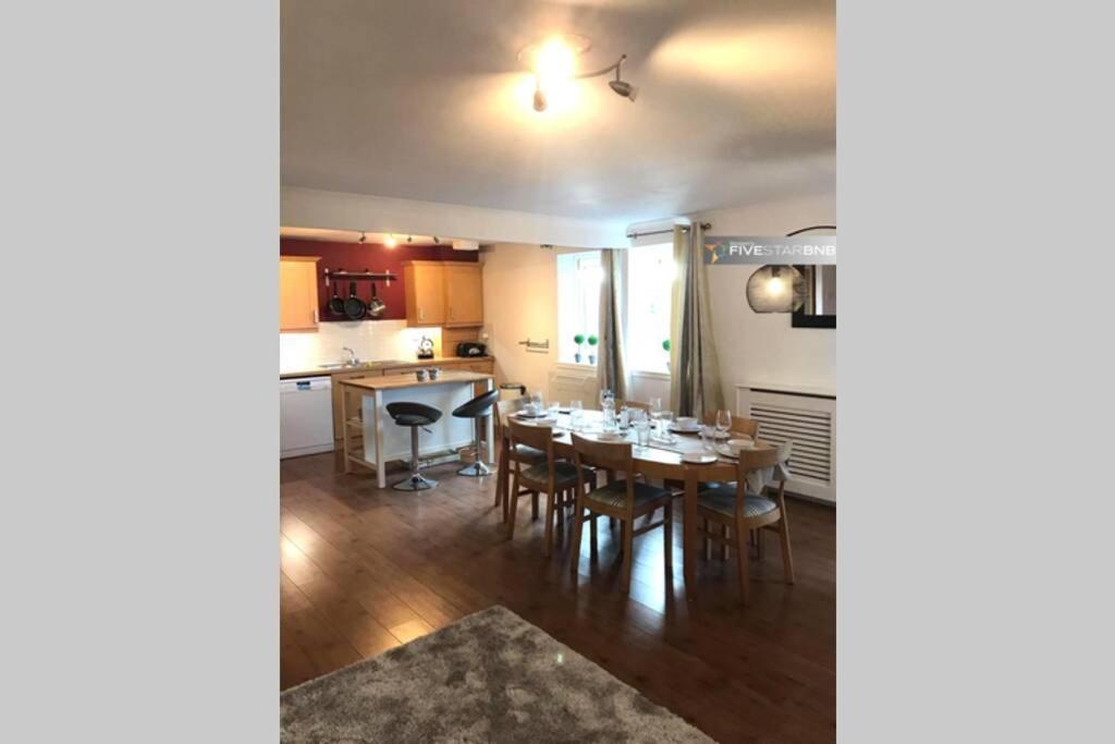 Апартаменты Waterfront Living In Leith With Free Parking! Эдинбург Экстерьер фото