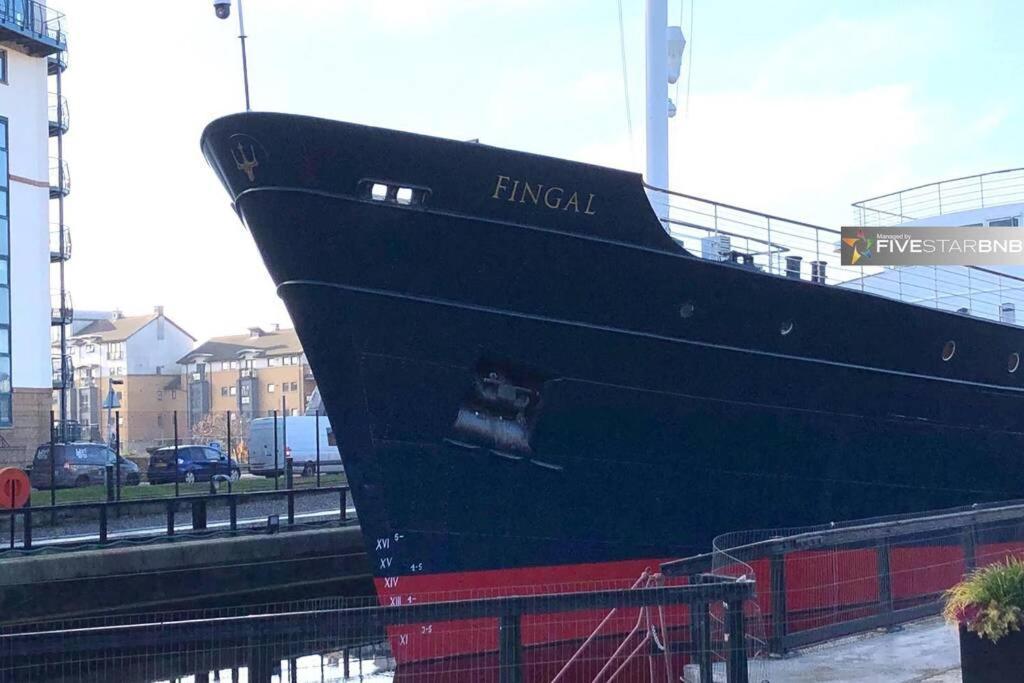 Апартаменты Waterfront Living In Leith With Free Parking! Эдинбург Экстерьер фото